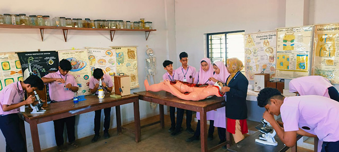 Mubarak English School